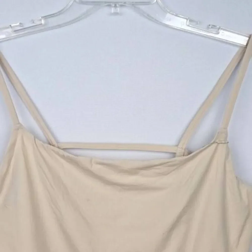 SKIMS CAMI TOP NWT - Picture 2 of 9